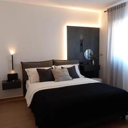 Urban 아파트 풀라