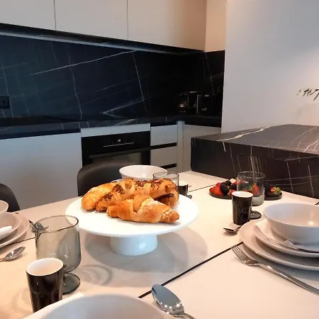 Апартаменти Urban *