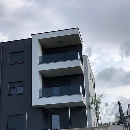 Urban Апартаменты *